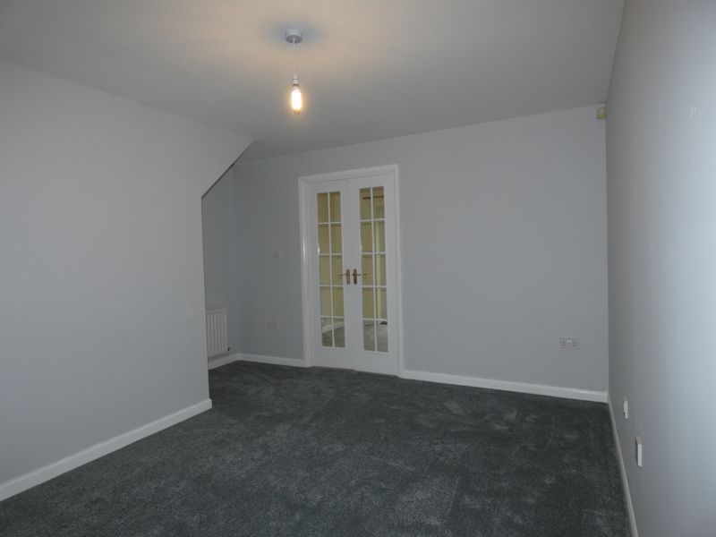Lounge- click for photo gallery
